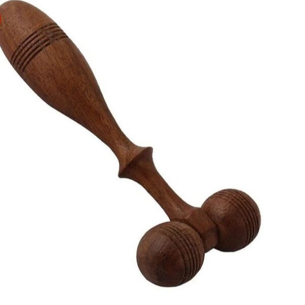 Face massager in wood