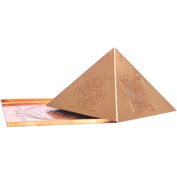 Vasthu Copper Pyramid with Yenthra Embosed 4*4inch